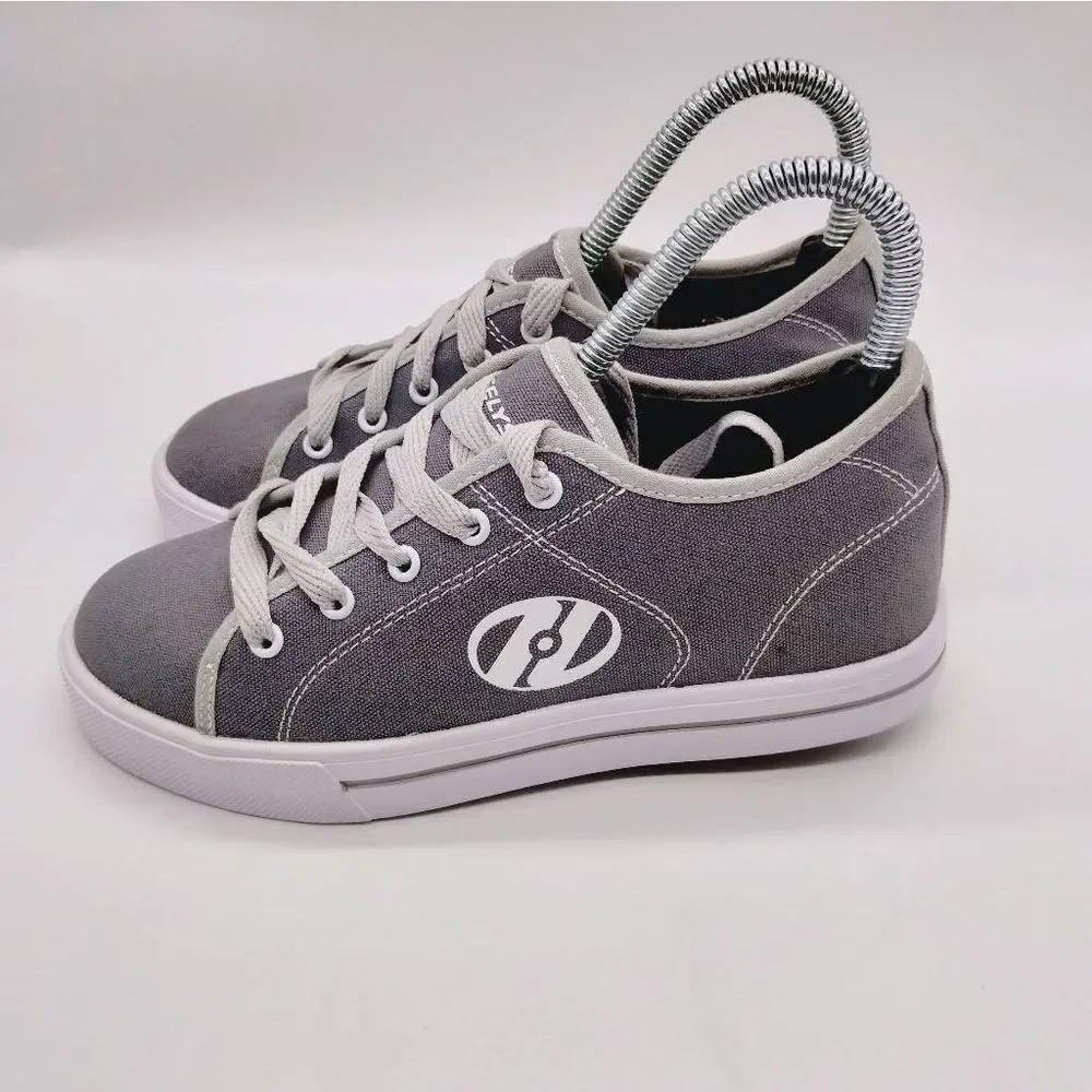 Heelys Casual Grey Skate Sneakers Boys‎ Size 4 Classic Shoes Skates Heelys